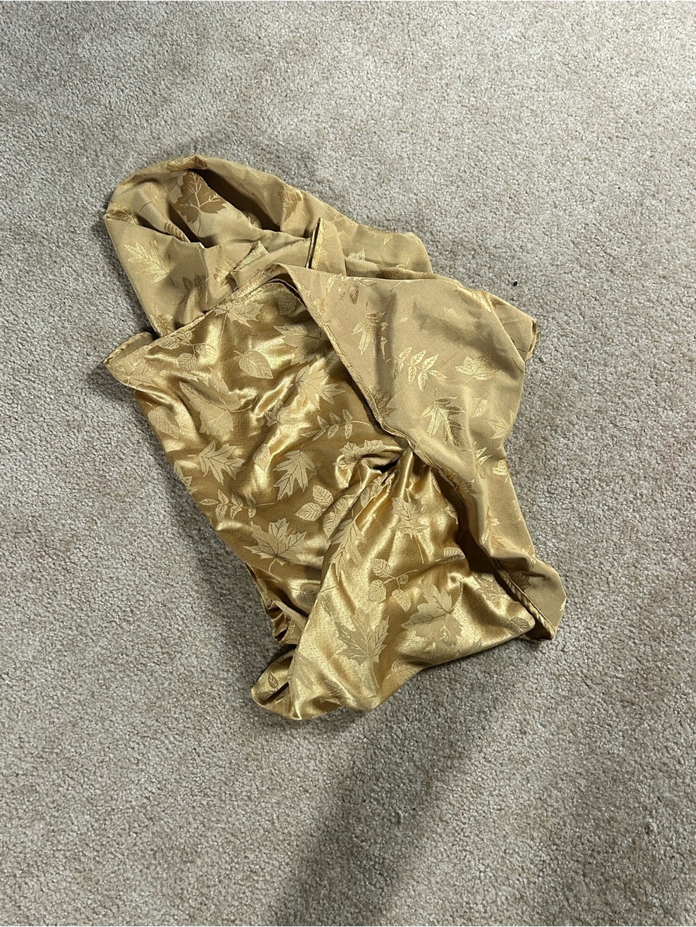 Gold Floral tablecloth